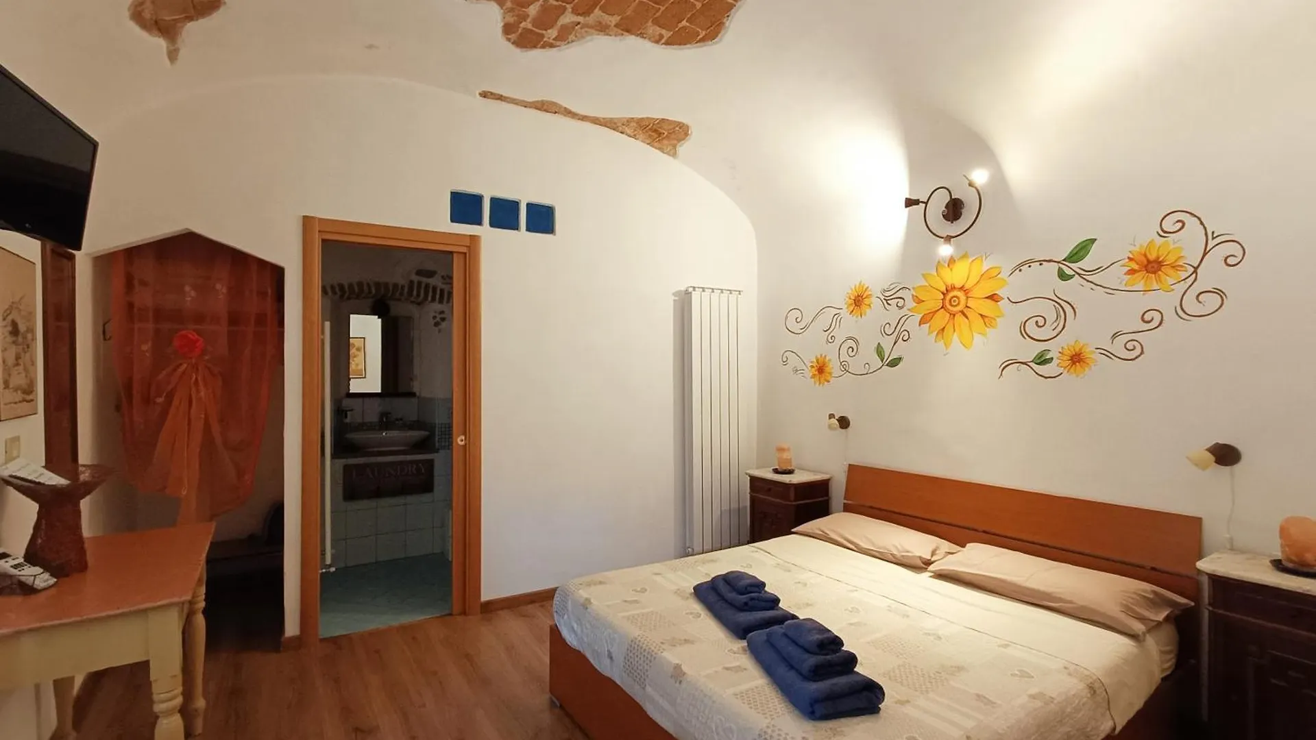 B&B Il Girasole Finale Ligure Bed & Breakfast