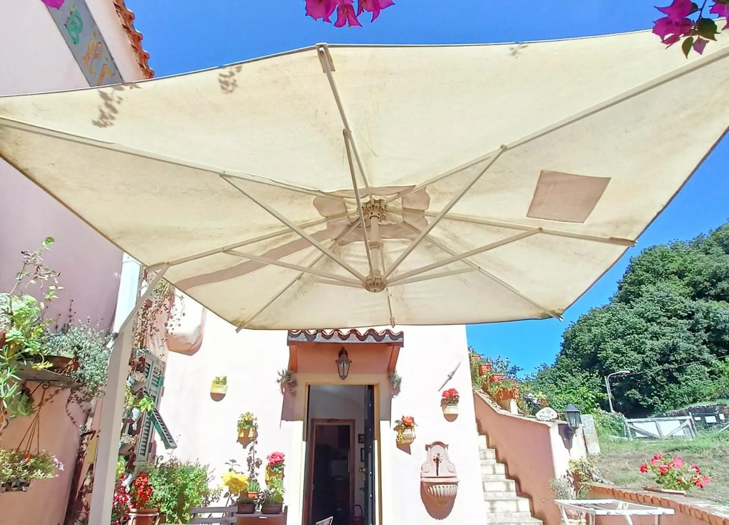 B&B Il Girasole Finale Ligure 0*,
